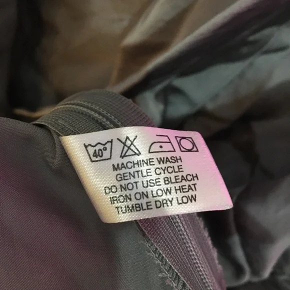 Women's Gray Top - Picture 4 of 6